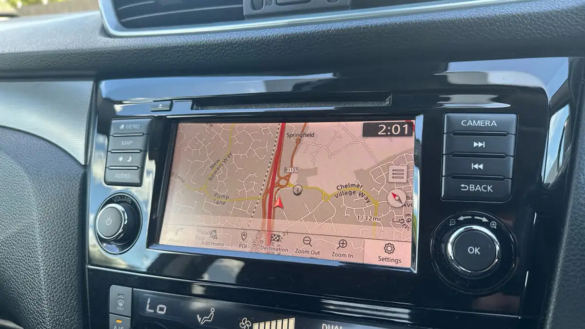 2019-nissan-qashqai-13-dig-t-n-motion-140ps-big-26