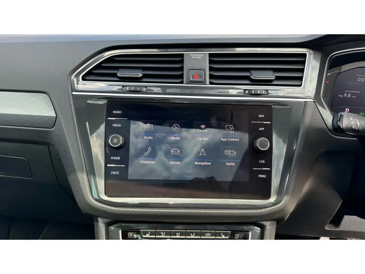 2020-volkswagen-tiguan-20-tsi-sel-190ps-big-17