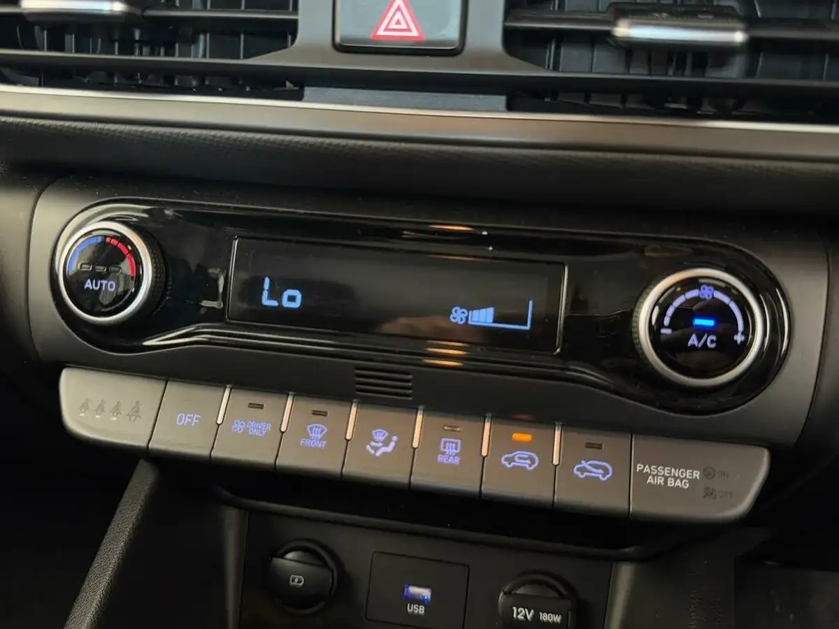 2022-hyundai-kona-16-gdi-se-connect-big-22