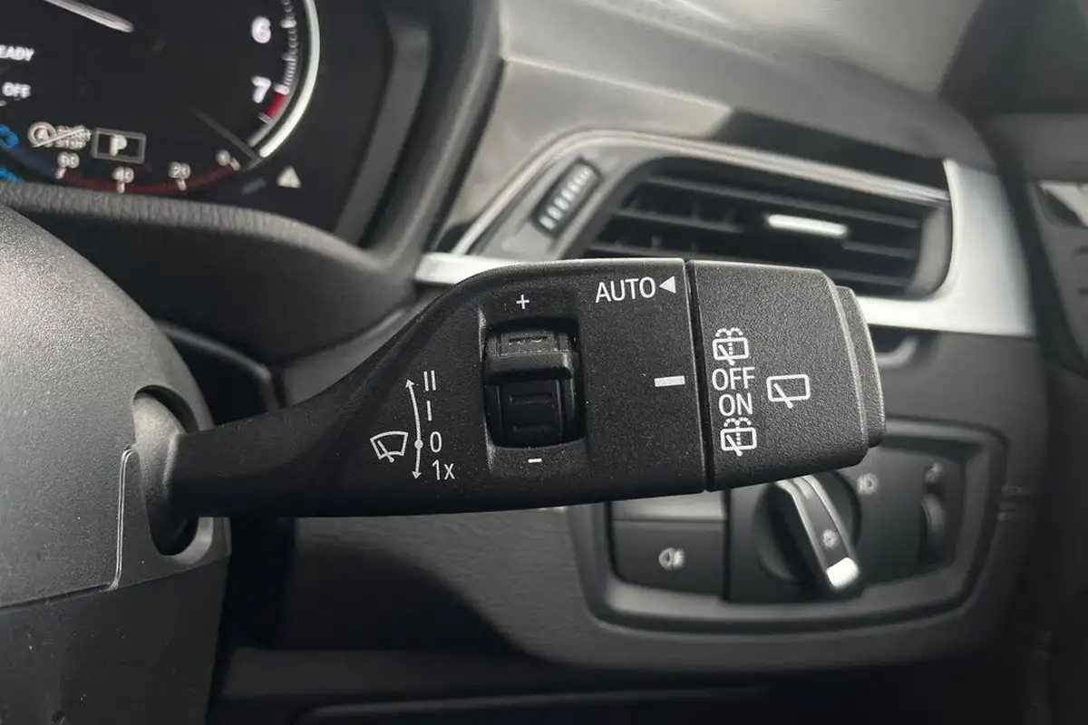 2021-bmw-x2-15-sdrive18i-sport-dct-big-31