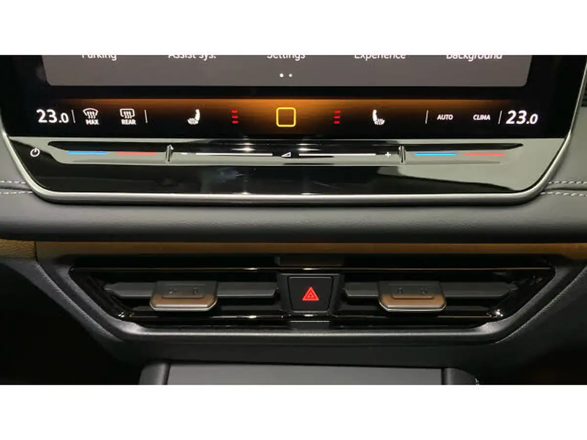 2025-volkswagen-tiguan-15-etsi-match-150ps-big-12