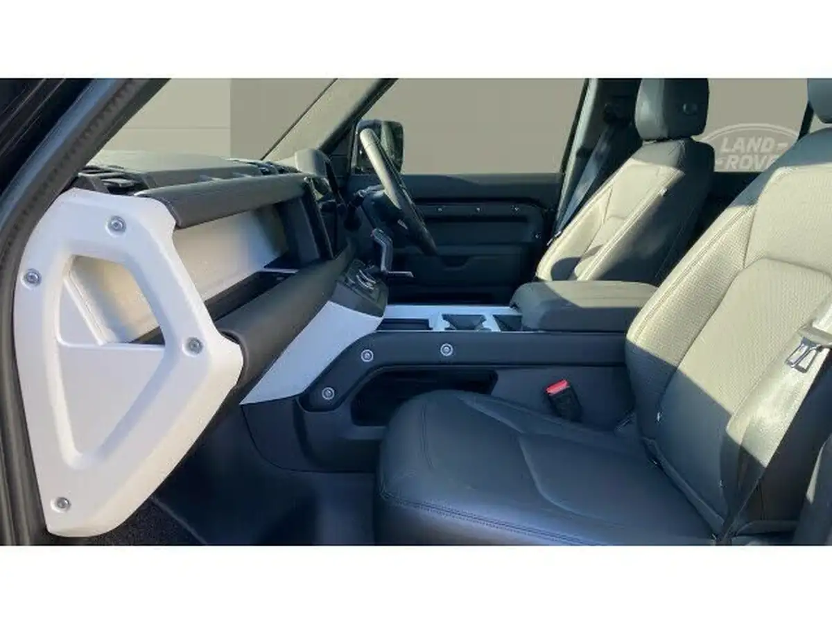 2024-land-rover-110-defender-30-d250-x-dynamic-se-2997cc-big-3