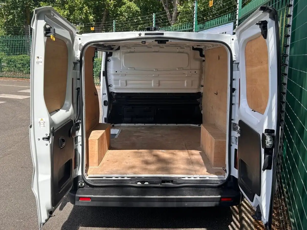 2021-renault-trafic-20dci-sl28-energy-120-business-big-7