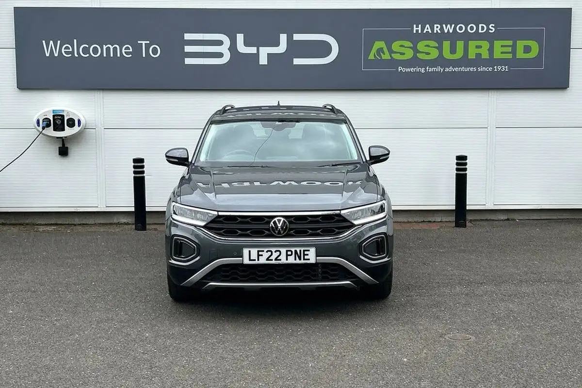 2022-volkswagen-t-roc-15-tsi-life-dsg-big-15