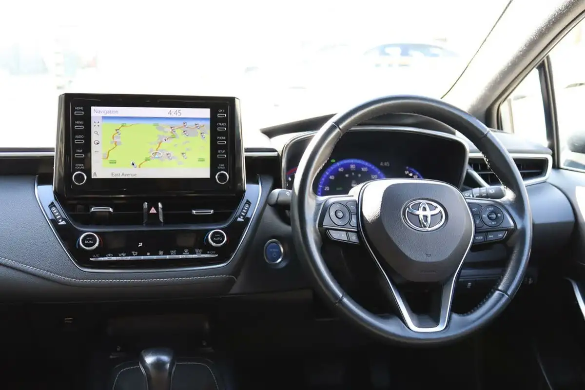 2021-toyota-corolla-20-vvt-i-design-spare-wheel-touring-sports-big-11