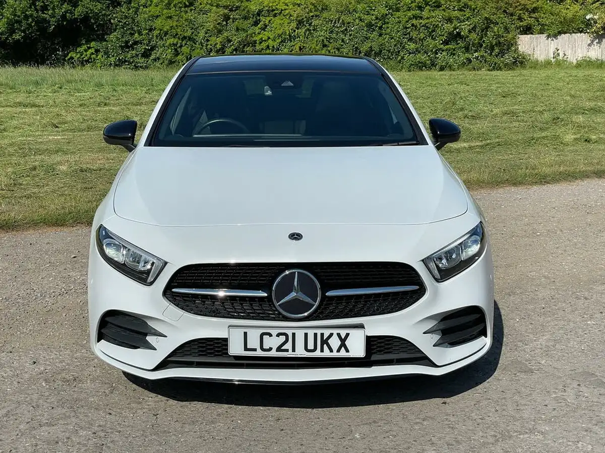 2021-mercedes-benz-a-class-13-a200-exclusive-edition-7g-dct-big-45