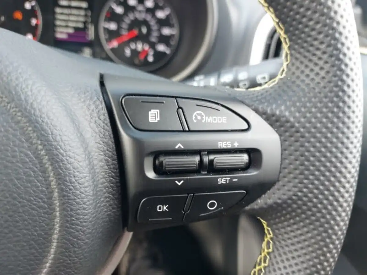 2023-kia-picanto-10-x-line-s-auto-seq-big-14