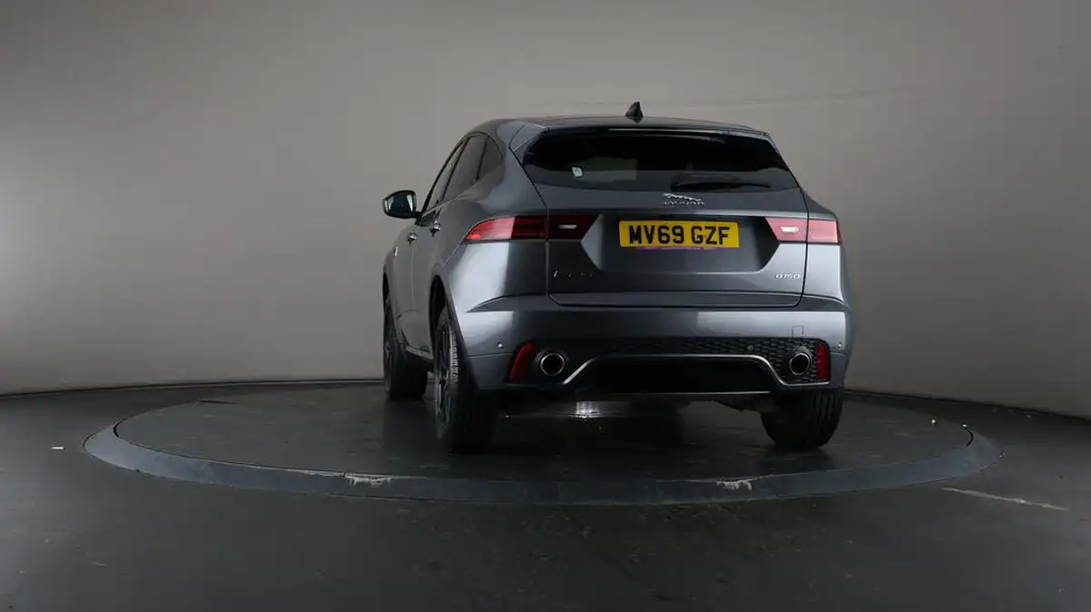 2019-jaguar-e-pace-20-i4d-r-dynamic-150ps-big-34