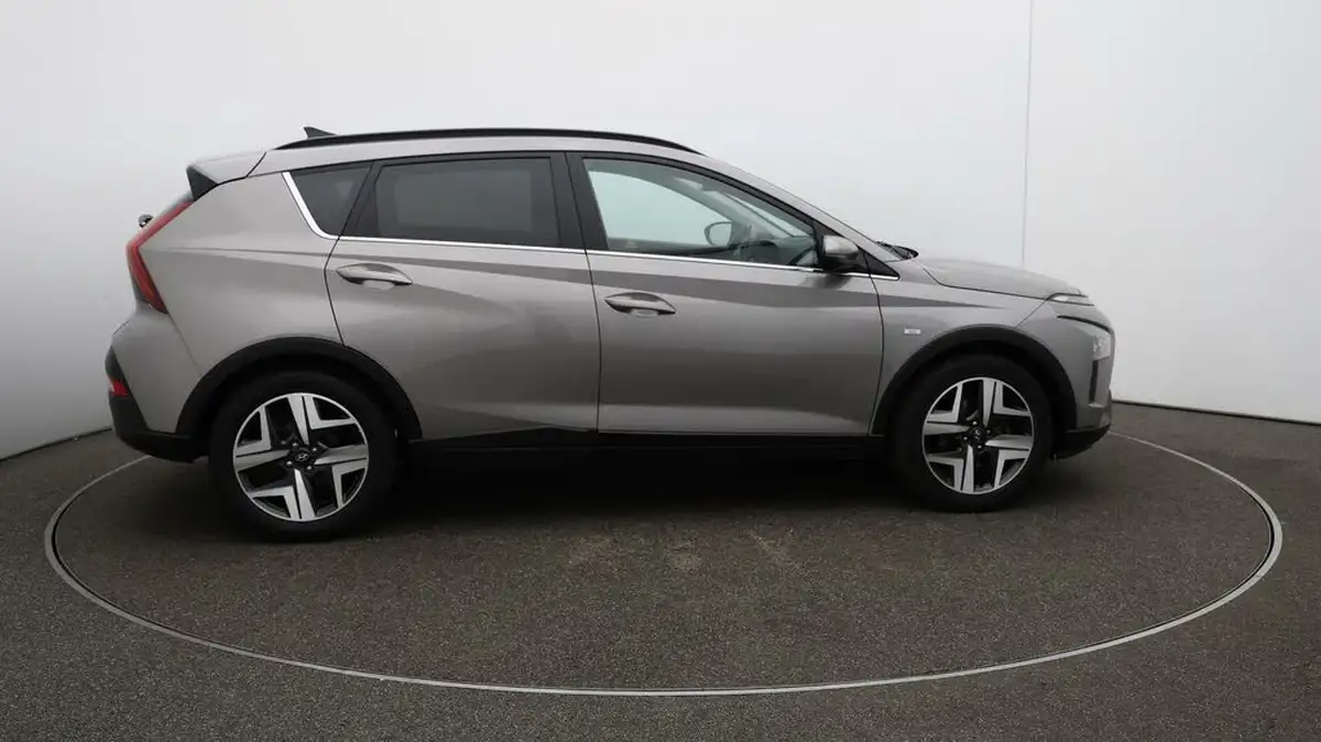 2022-hyundai-bayon-10-t-gdi-premium-120ps-big-51