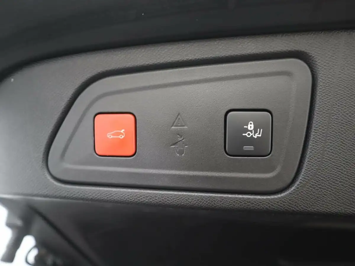 2020-citroen-c5-aircross-12-puretech-flair-plus-big-10