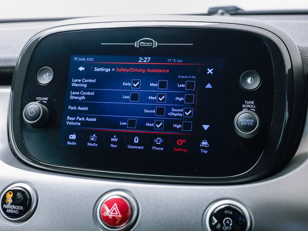 2020-fiat-500x-10-firefly-turbo-sport-big-12