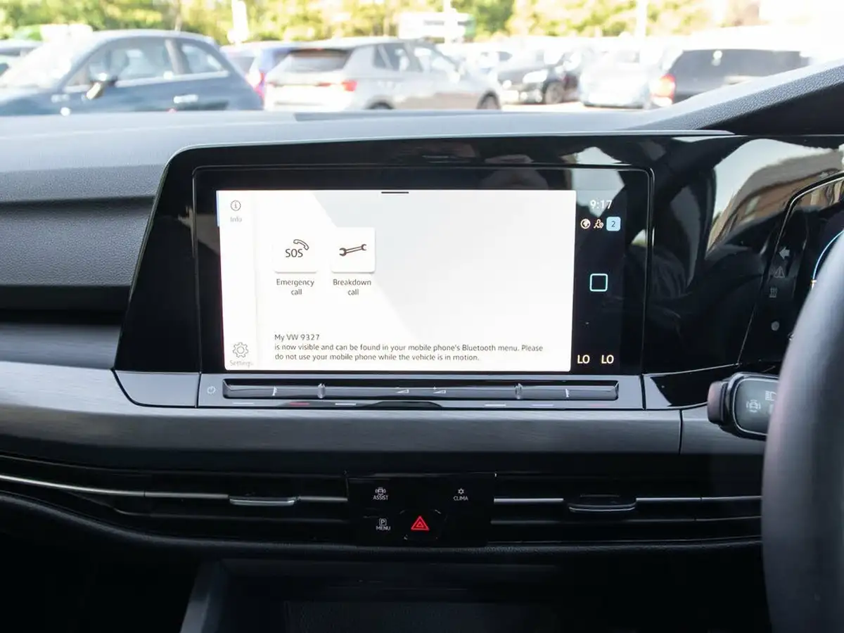 2020-volkswagen-golf-15-tsi-style-150ps-hatchback-big-22
