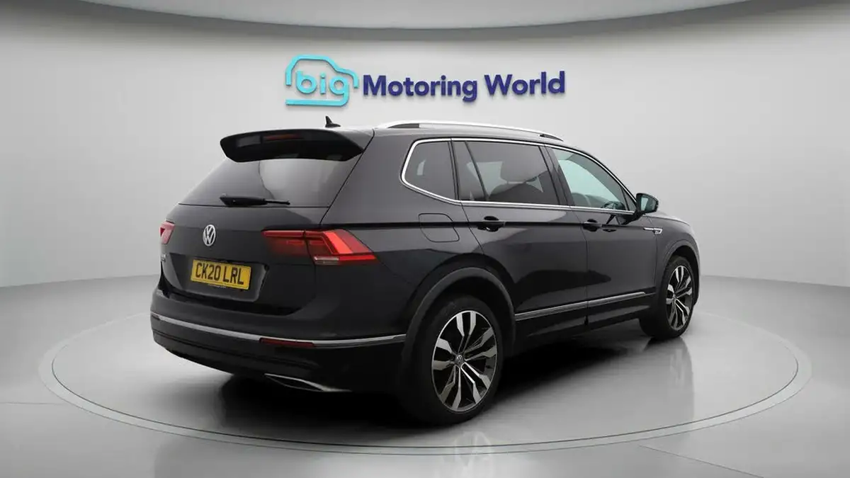 2020-volkswagen-tiguan-allspace-15-tsi-r-line-tech-big-7