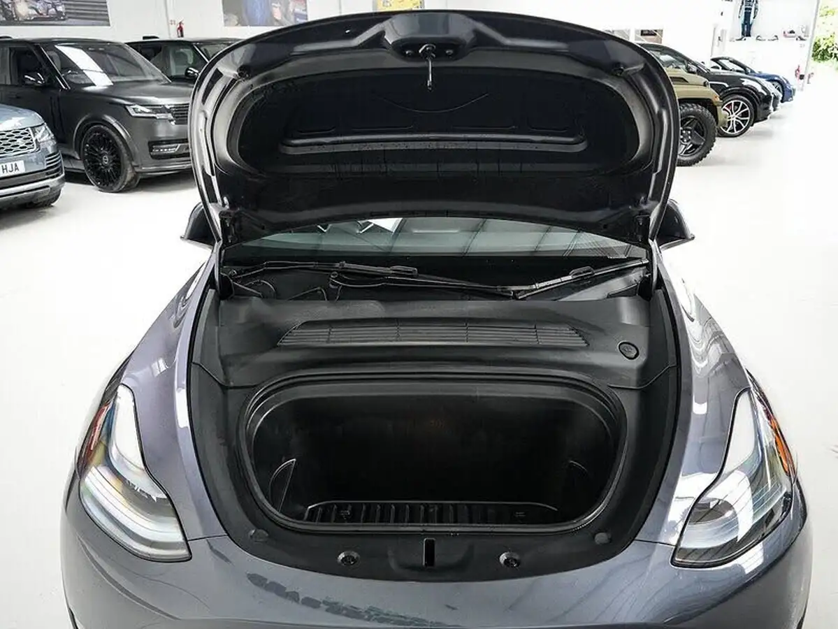 2023-tesla-model-y-e-performance-big-27