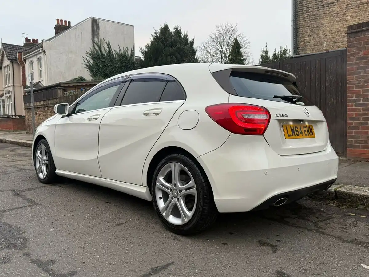 2014-mercedes-benz-a-class-big-49