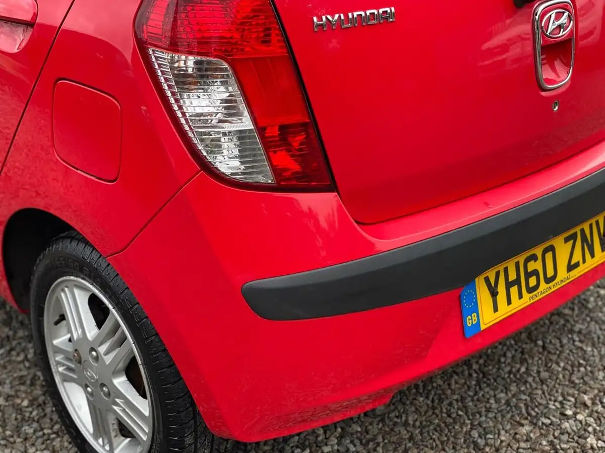 2010-hyundai-i10-12-style-big-26