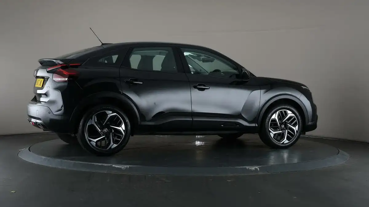 2021-citroen-c4-15bluehdi-sense-plus-130ps-eat8-big-64