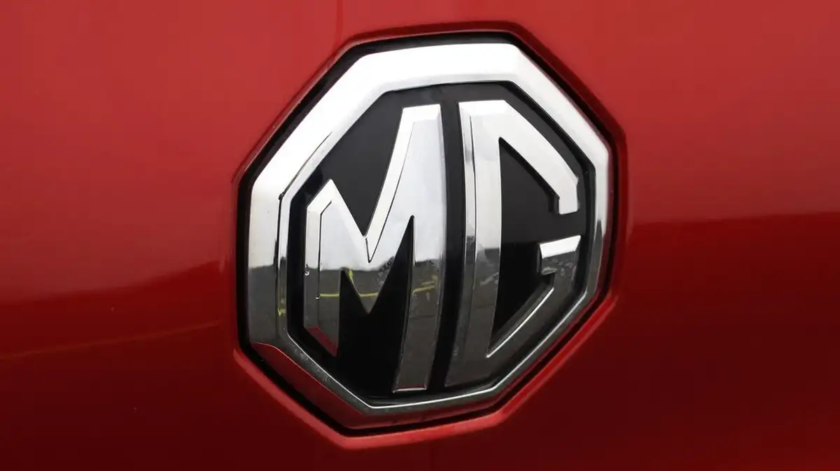 2019-mg-zs-suv-15-vti-tech-exclusive-105bhp-big-20