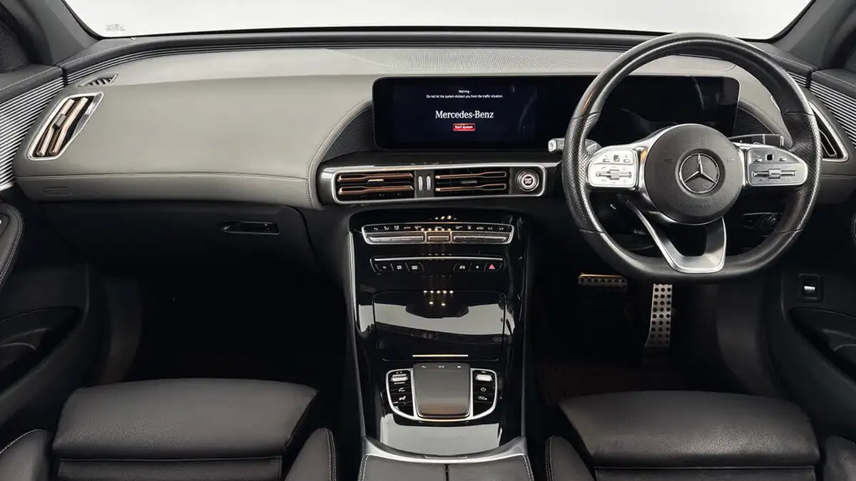 2020-mercedes-benz-eqc-e-eqc-400-amg-line-big-10