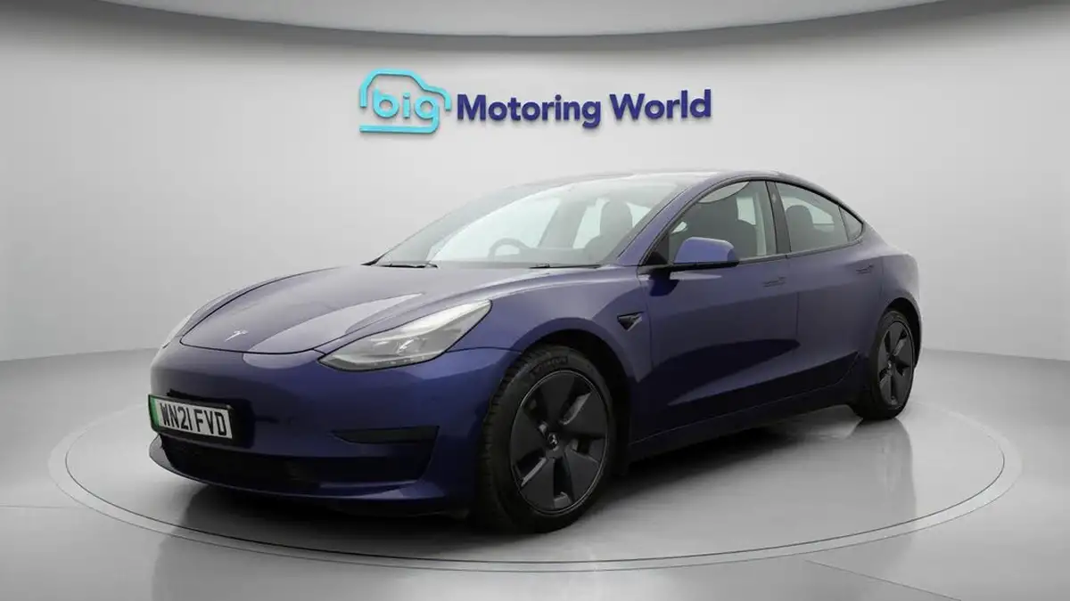 2021-tesla-model-3-e-standard-plus-big-3