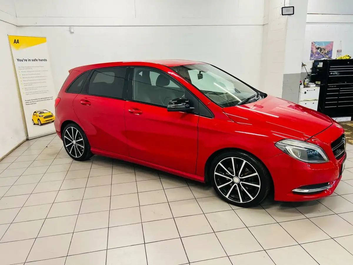 2014-mercedes-benz-b-class-15-cdi-b180-sport-15cdi-109bhp-7g-dct-big-2