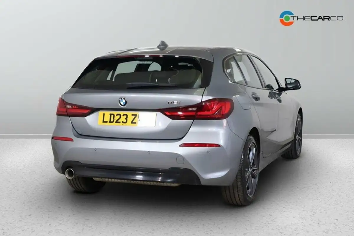 2023-bmw-1-series-15-118i-sport-dct-big-11
