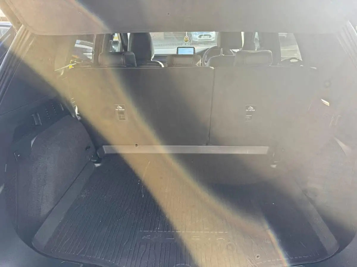 2021-ford-kuga-15-st-line-x-edition-big-15