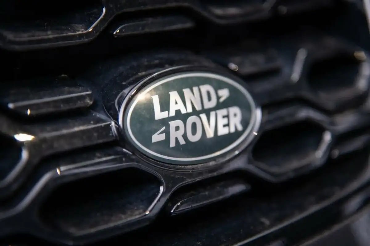 2020-land-rover-discovery-sport-20-d180-r-dynamic-hse-big-43