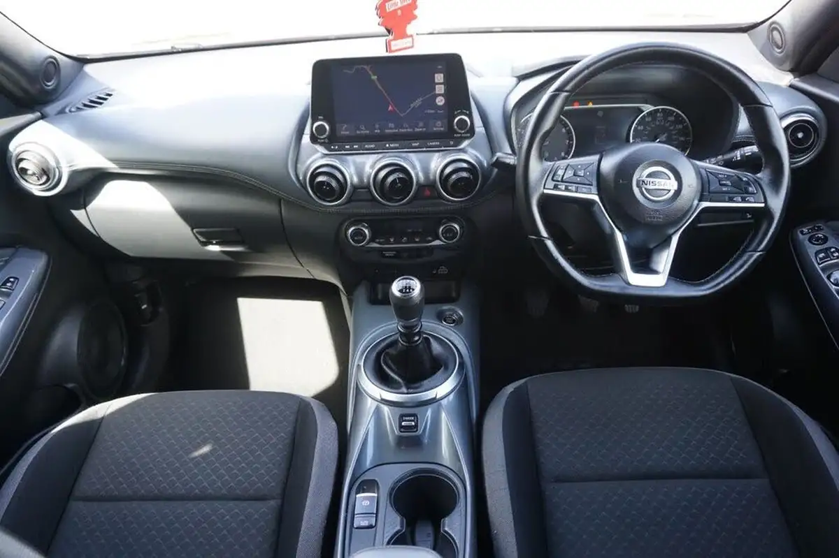 2020-nissan-juke-10-dig-t-n-connecta-117ps-big-10