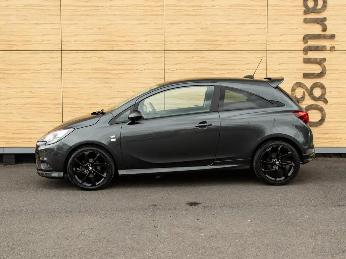 2017-vauxhall-corsa-14i-limited-edition-75ps-ecoflex-3d-big-12
