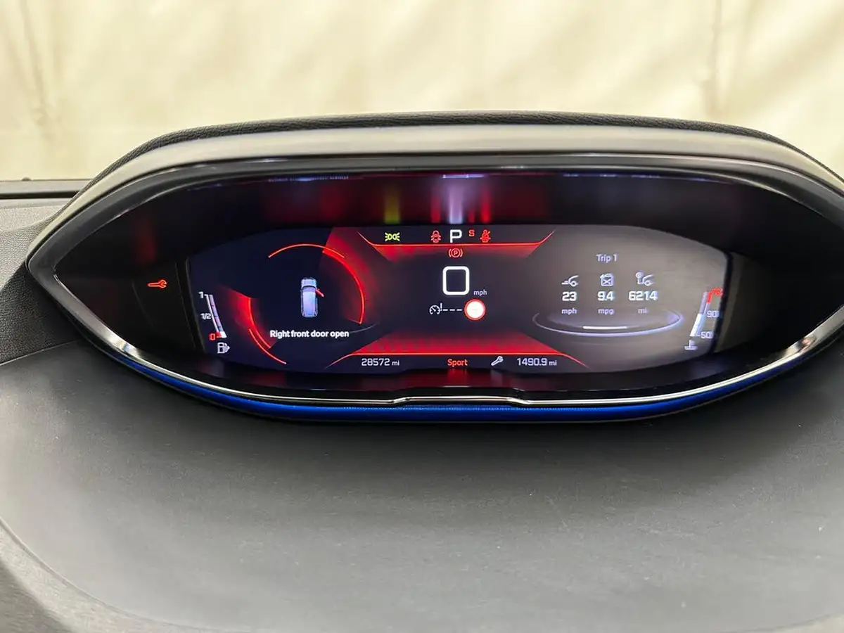 2022-peugeot-5008-suv-12-puretech-gt-eat8-big-10