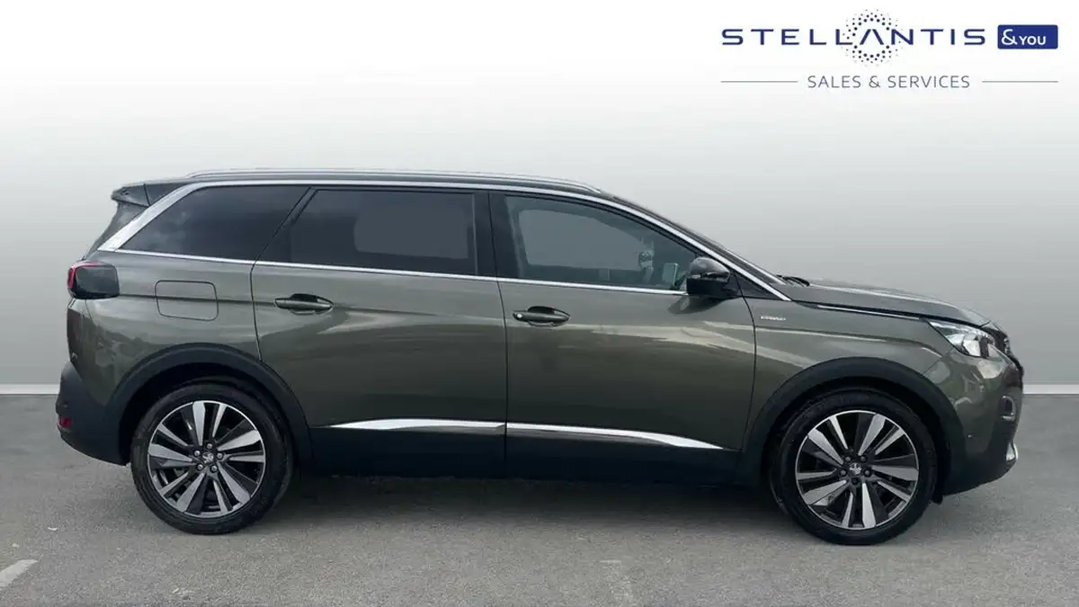 2018-peugeot-5008-suv-12-puretech-gt-line-premium-big-1