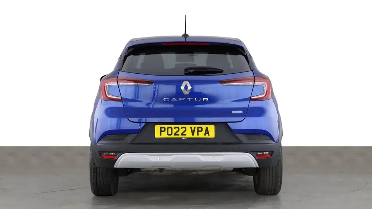 2022-renault-captur-16-iconic-edition-big-7