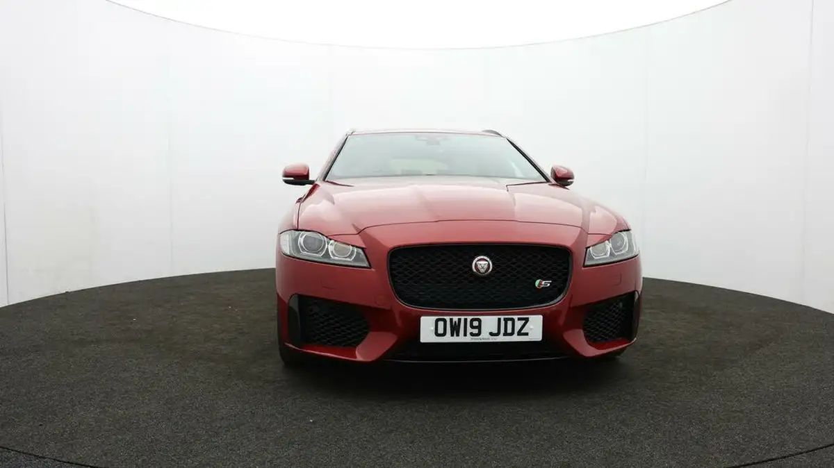 2019-jaguar-xf-30td-sportbrake-5d-big-57
