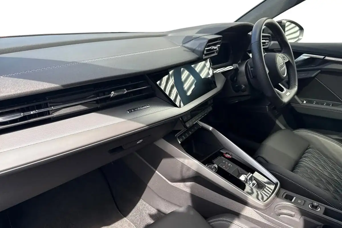 2023-audi-s3-20-tfsi-black-edition-saloon-4d-big-14