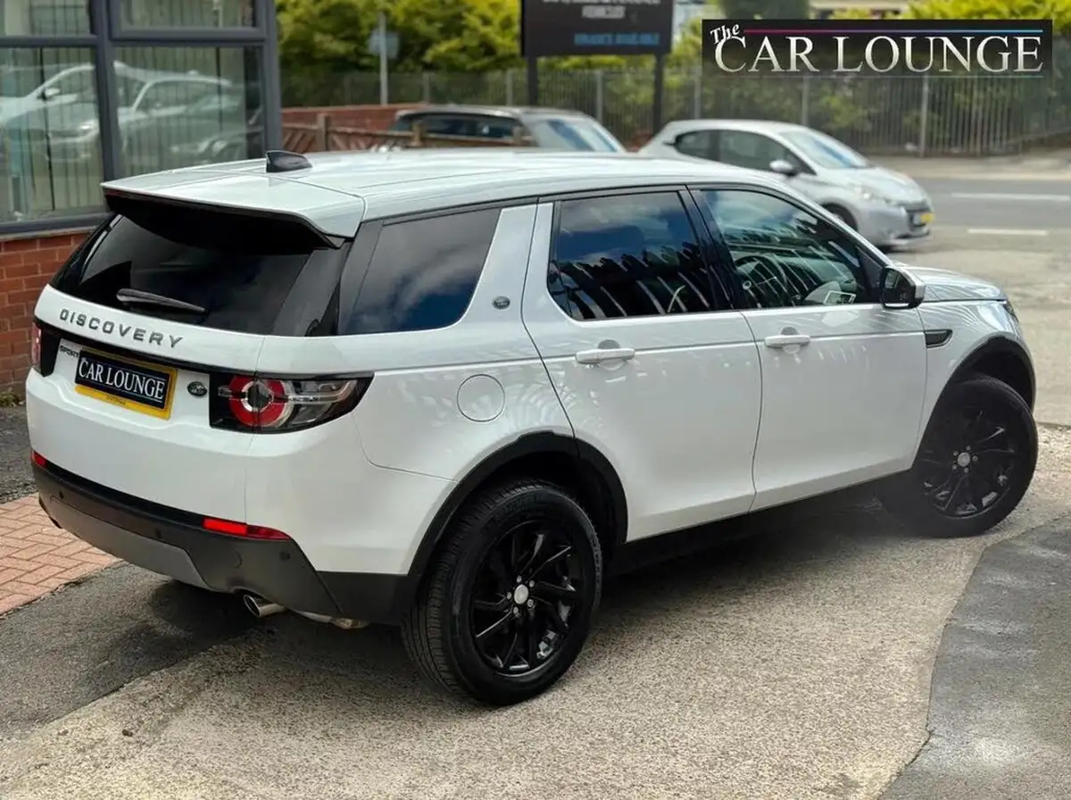 2017-land-rover-discovery-sport-20td4-se-tech-180ps-station-wagon-auto-big-1