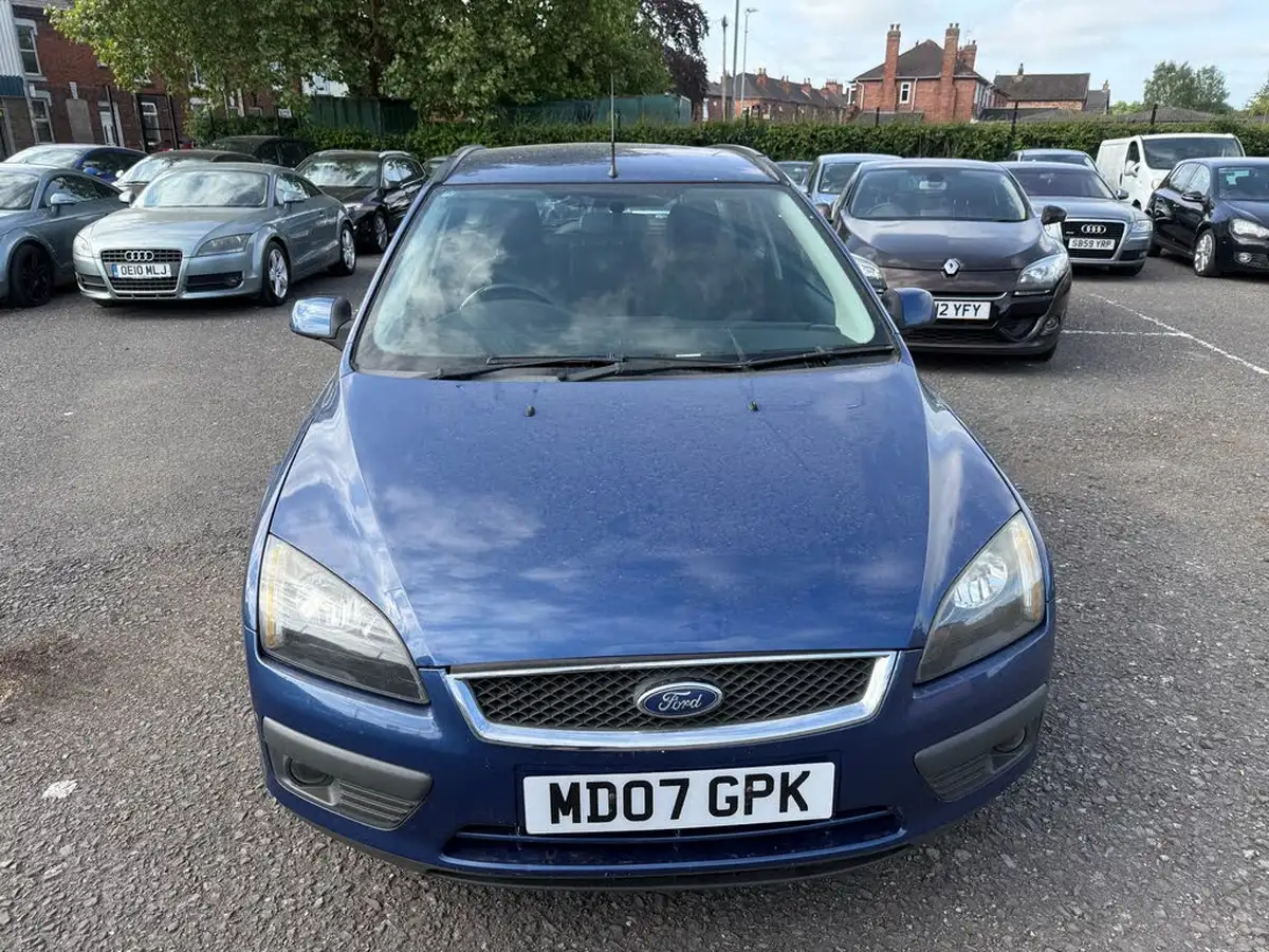 2007-ford-focus-16-zetec-climate-100ps-estate-5d-auto-big-11