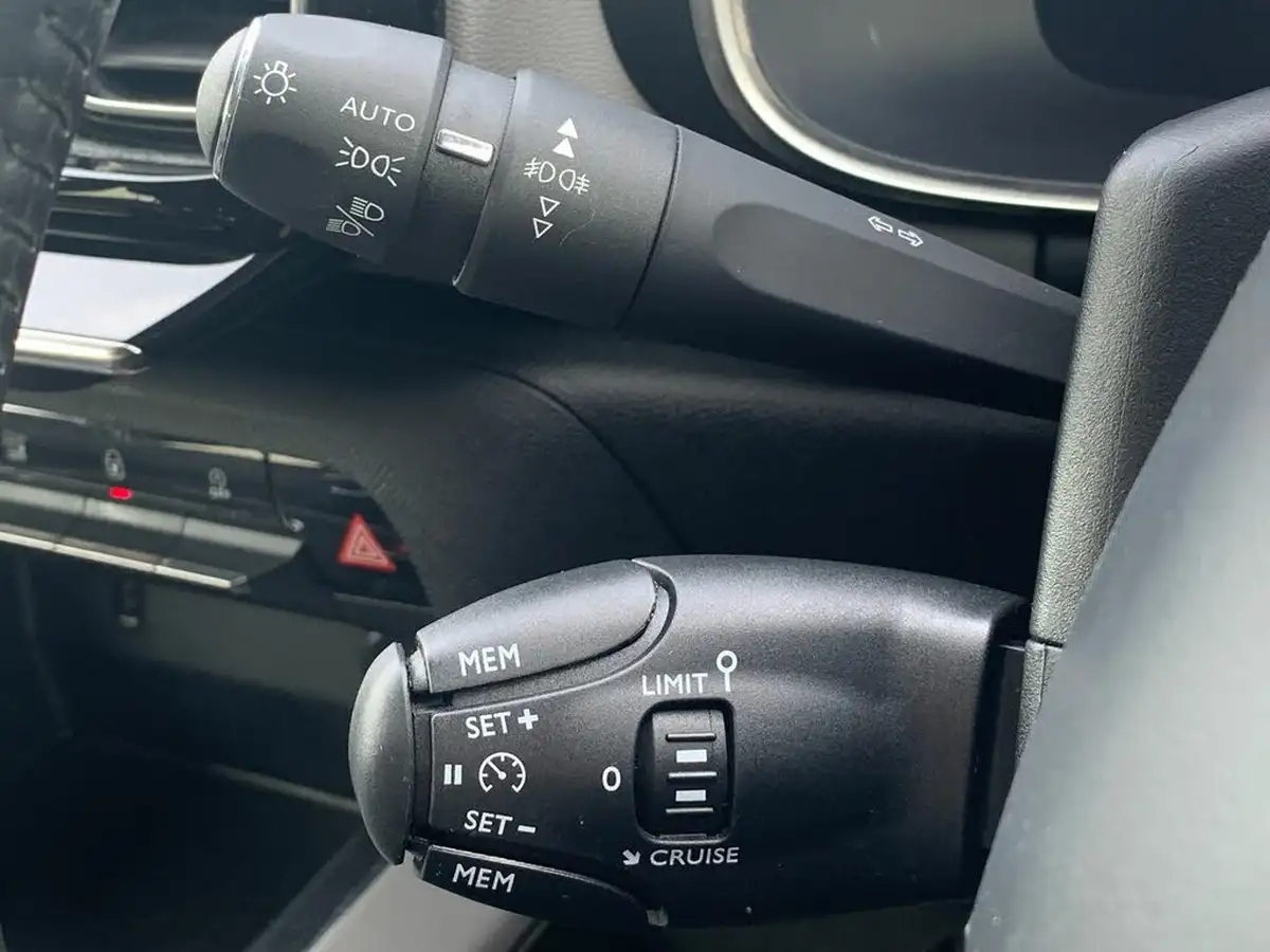 2022-citroen-c5-aircross-12-puretech-shine-ss-big-23