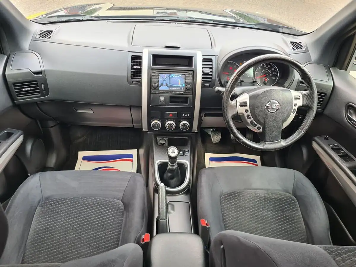 2014-nissan-x-trail-20td-n-tec-big-1