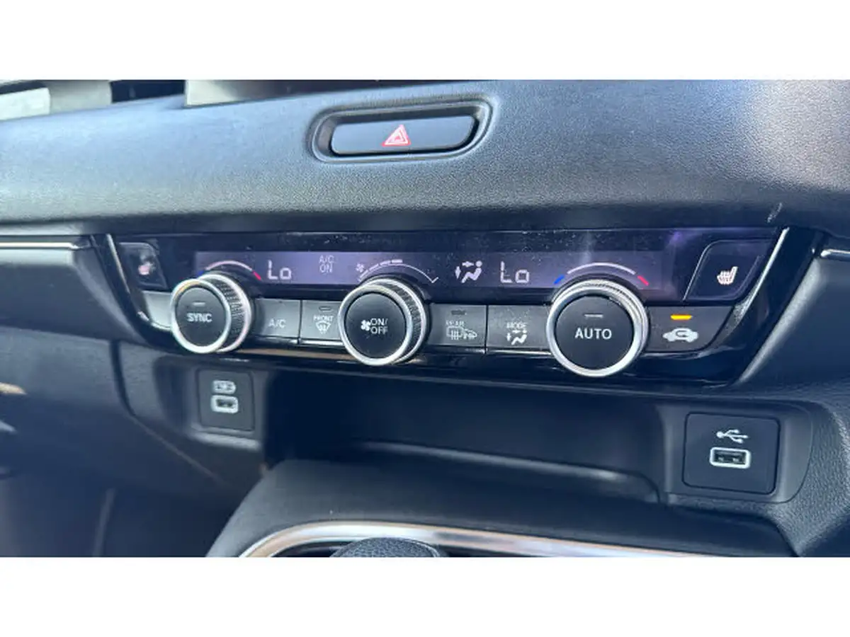 2022-honda-hr-v-15-i-mmd-advance-big-21