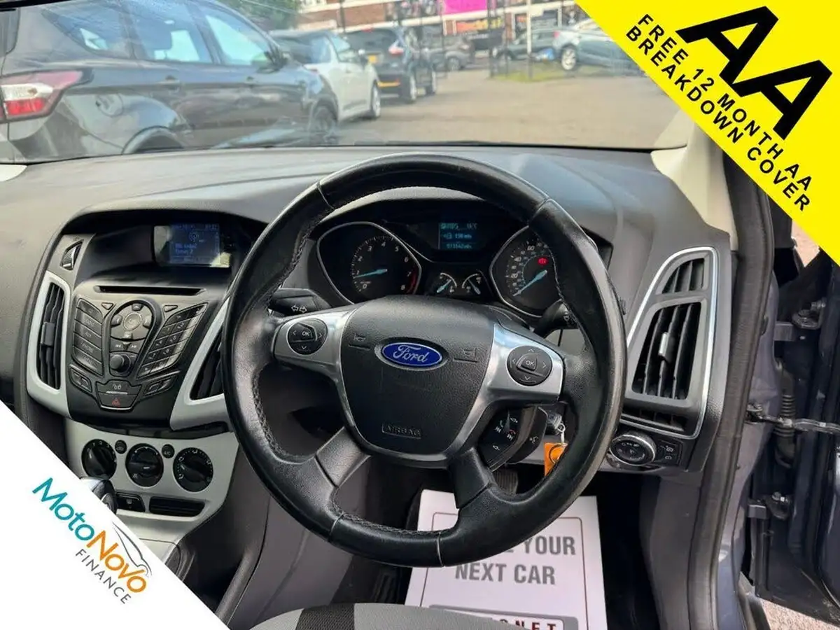 2012-ford-focus-16-zetec-ti-vct-125ps-hatchback-powershift-big-18