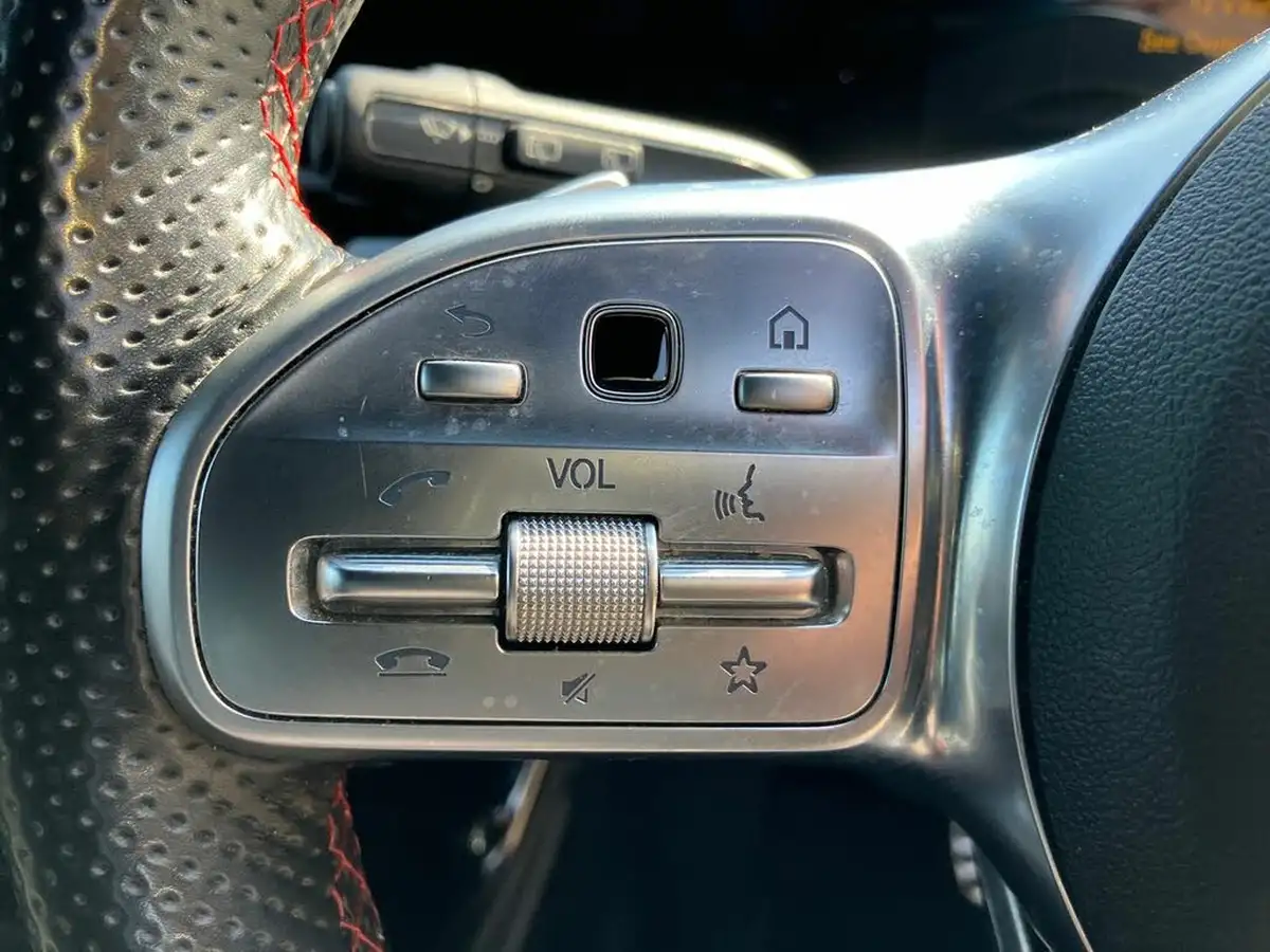 2020-mercedes-benz-a-class-13-a180-amg-line-executive-hatchback-5d-7g-dct-big-18