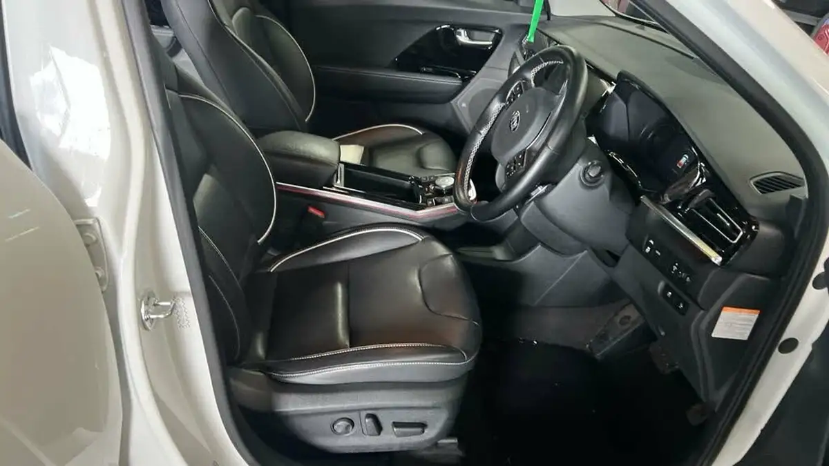 2020-kia-e-niro-ev-4-big-5