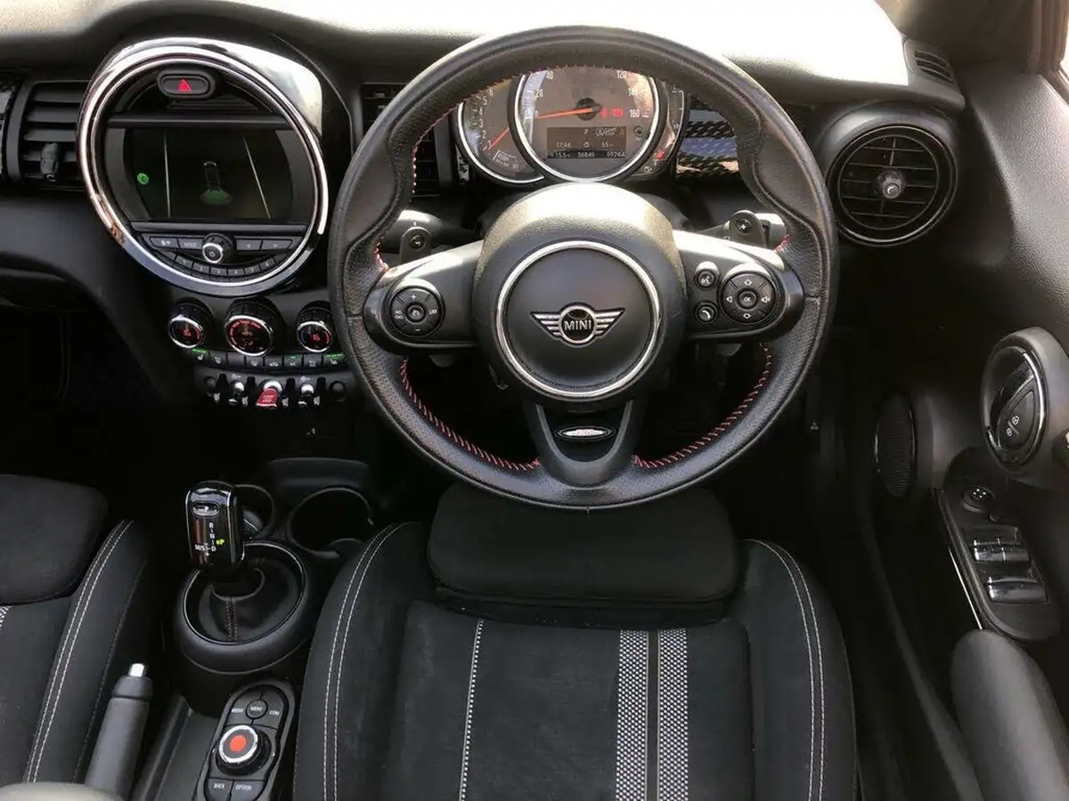 2019-mini-cooper-20-cooper-s-sport-189bhp-convertible-2d-auto-big-12