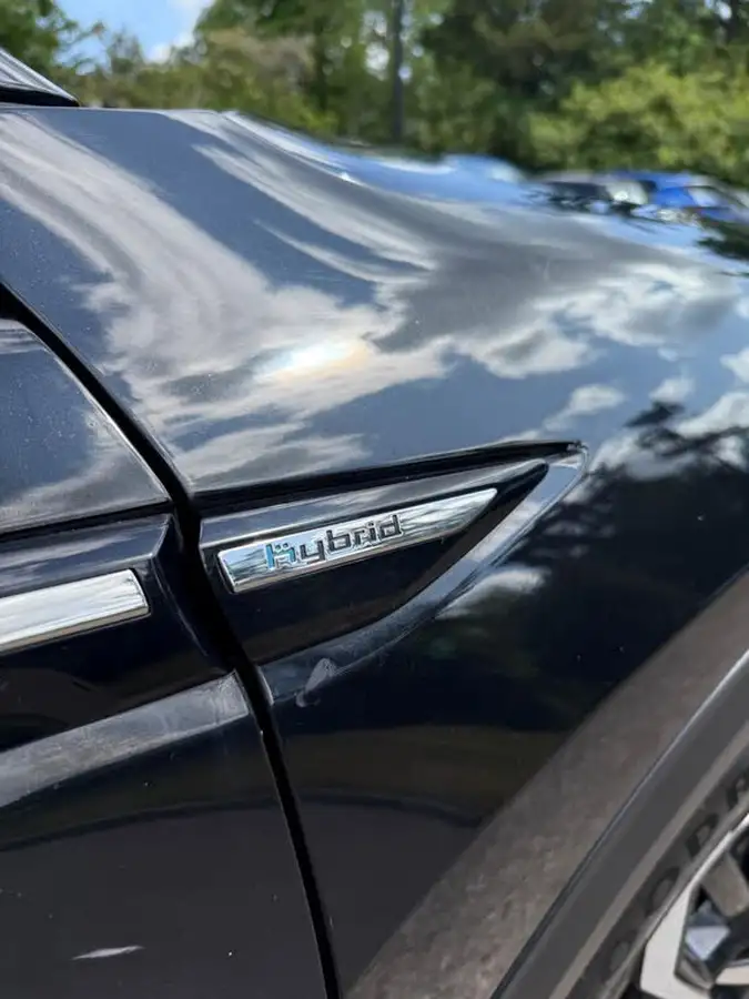 2022-citroen-c5-x-16-puretech-shine-plus-225ps-plug-in-hybrid-e-eat8-big-24