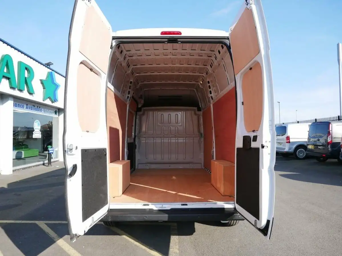 2023-citroen-relay-22bluehdi-35-l3h3-enterprise-edition-big-4