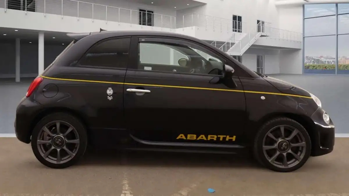 2019-abarth-595-14-tjet-big-4