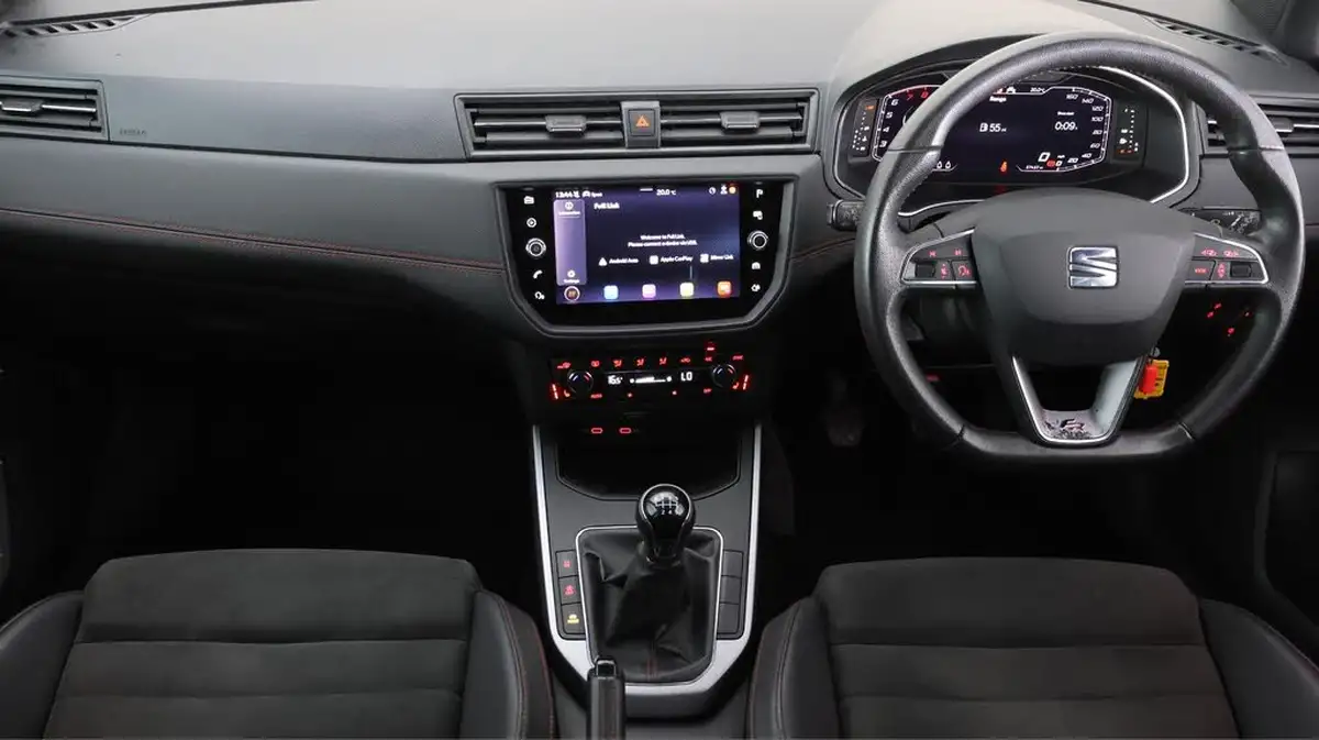 2021-seat-arona-10-tsi-fr-sport-110ps-big-12