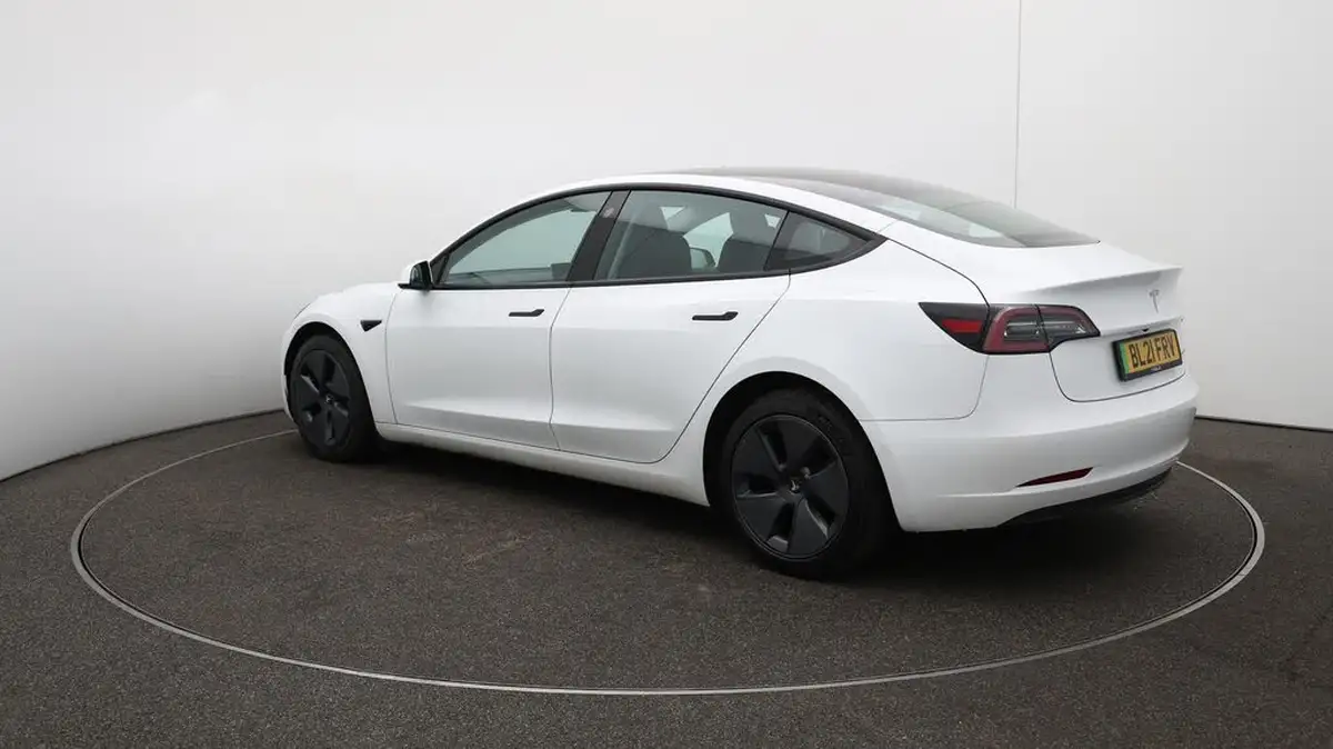 2021-tesla-model-3-e-long-range-4x4-big-61