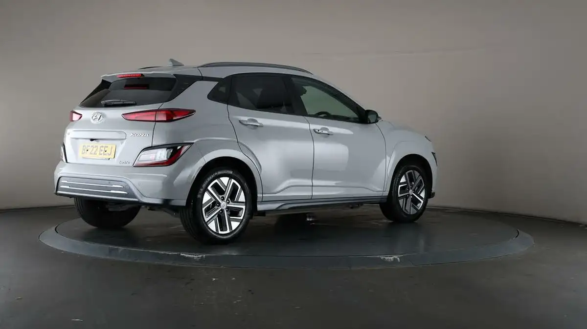 2022-hyundai-kona-e-premium-204ps-64kwh-7kw-obc-big-68